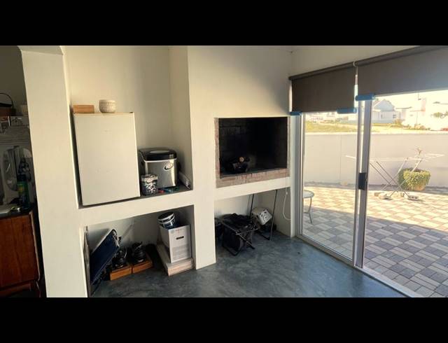 3 BEDROOM HOUSE FOR SALE IN LAMPIESBAAI